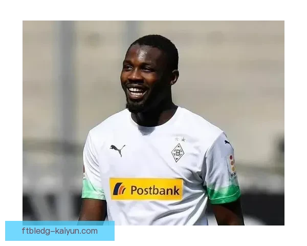 西甲埃尔切前锋线状态回暖，表现逐渐受到关注